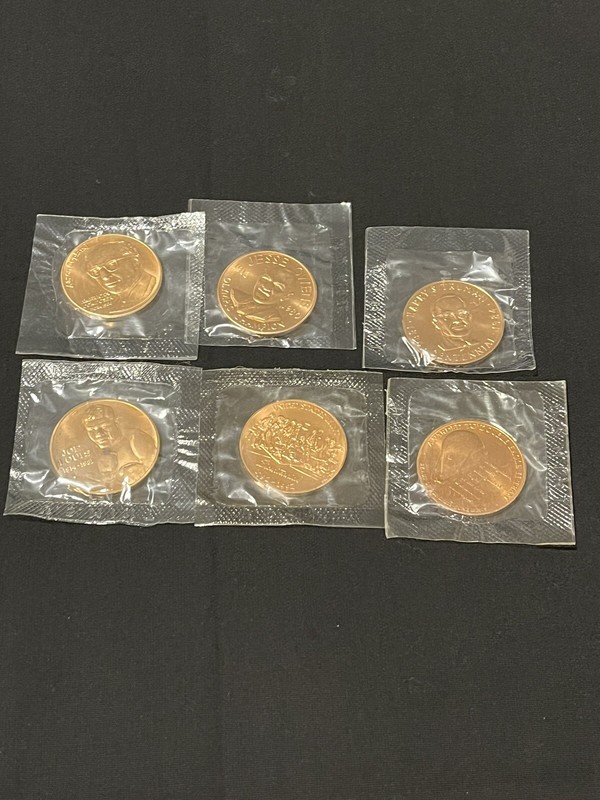 6 Copper Coins Truman, Joe, Luis, Aaron Copeland, Bicentennial, US Mint