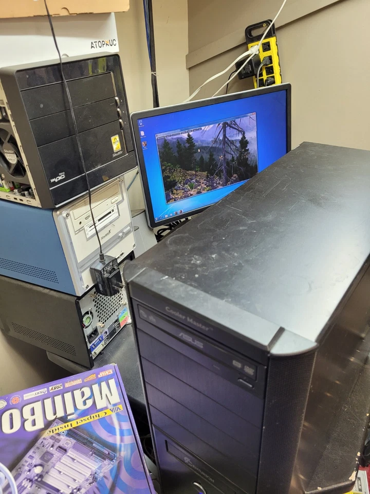 Custom Retro Gaming PC AMD PHENOM X4, 8GB, 256GB SSD, GEFORCE, WIN 7 ULT LOOK !! - Image 2 of 4