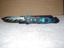 BLUE SKULL BLACK HANDLE SPRING ASSISTED KNIFE BLADE WITH BELT CLIP