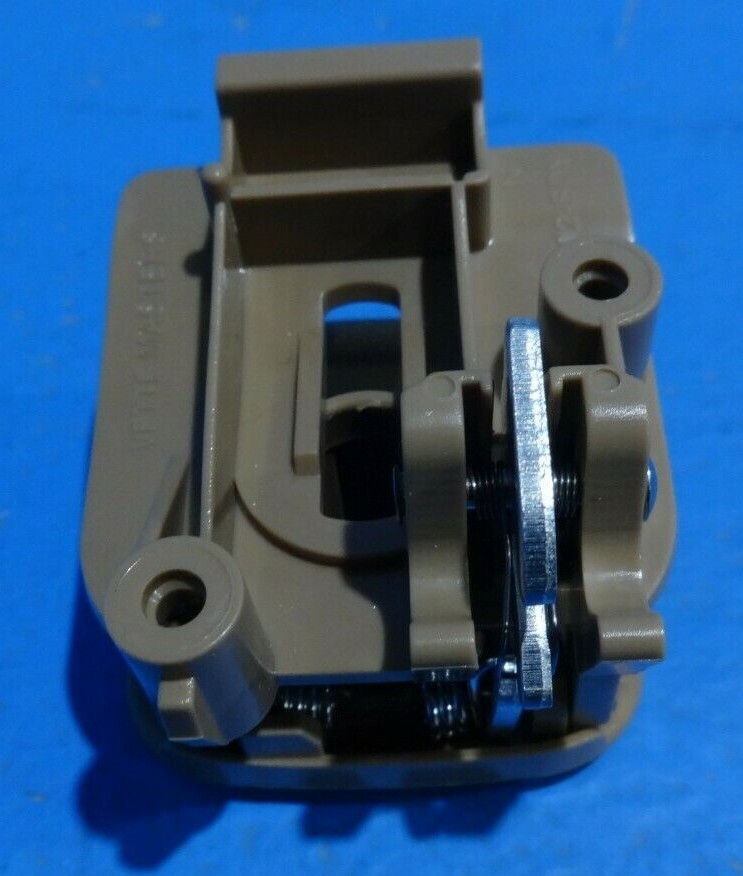 19972004 C5 CORVETTE GLOVE BOX LATCH LIGHT OAK 10328824 eBay