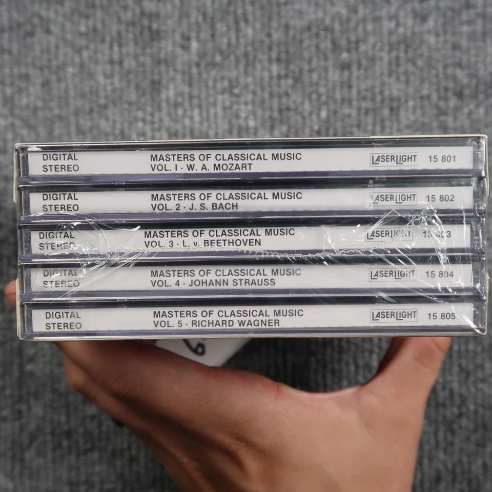 Masters of Classical Music CD Box Set Vol 1-5 Laserlight Mozart Bach Beethoven - Image 4 of 4