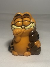 VINTAGE GARFIELD Sucking Thumb and Holding Pookie Bear PVC FIGURE TOY