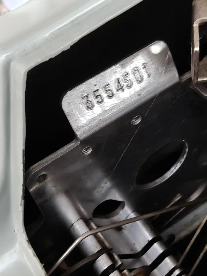 HERMES MEDIA 3 类型 WRITER。 标准图案 西班牙布局。 瑞士制造 1968 — 第 4/4 张图片