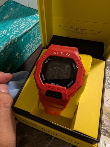 Invicta Activa X Red ACW513-004 digital watch water resistant light Box Manual - Picture 5 of 20