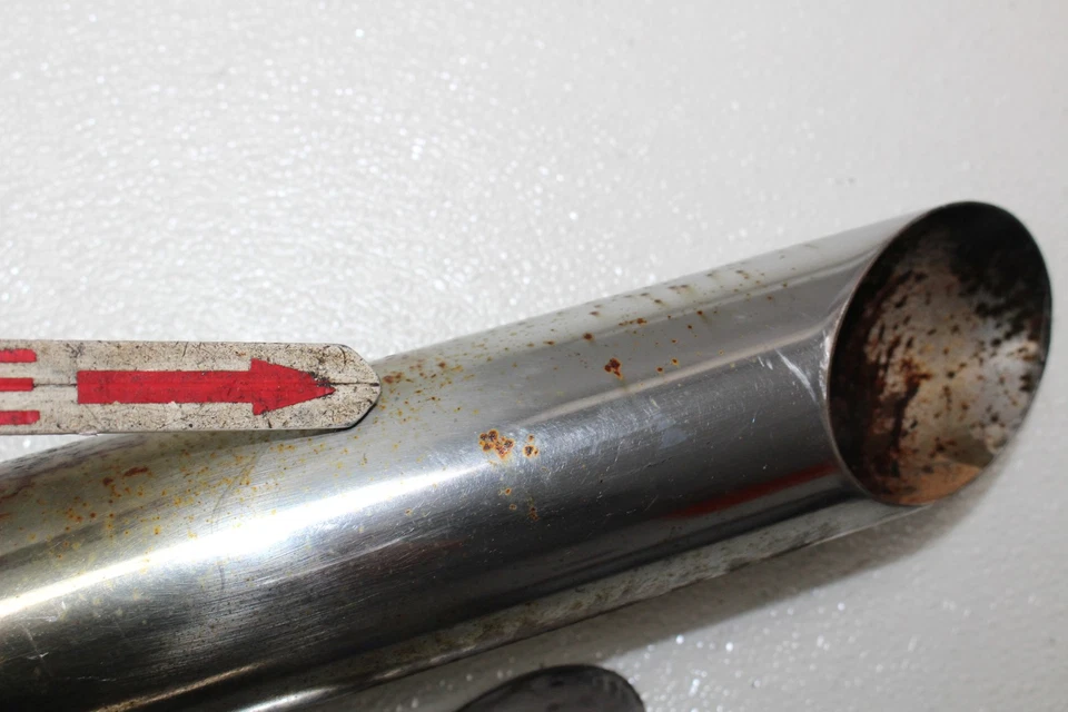 HONDA MAGNA 750 VF750C 1994-2003 TUBO DE ESCAPE DERECHO SILENCIADORES Foto 3 de 4