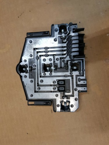 VW GOLF JETTA MK2 1.8 LINKS LAMPENTRÄGER FÜR RÜCKLEUCHTE 165945257A