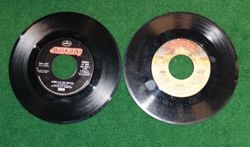 Lot Of 45 Records 45s (2) Kiss Beth Detroit Rock City Lonely Is The Hunter