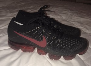 nike vapormax bred