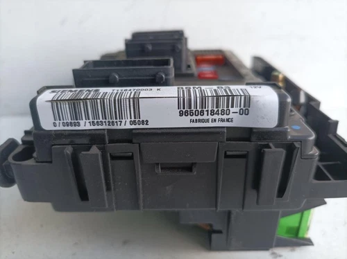 9650618480 Caja Reles/Fusibles para CITROEN C2 Audace 2007 1120216 - Imagen 2 de 10