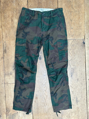 Carhartt Ladies Camo Boyfriend Pierce Trousers Size 28in Waist
