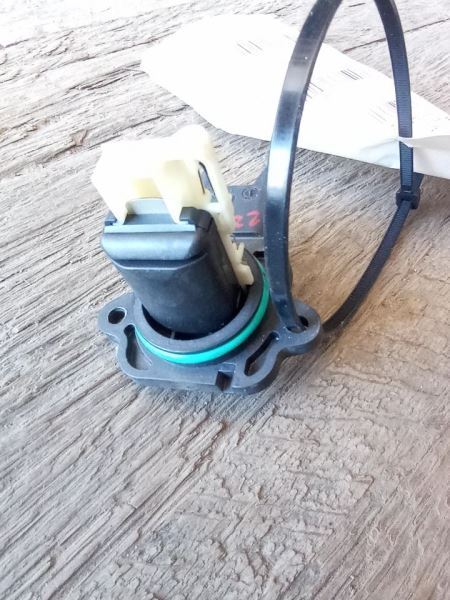 2011 BMW 328i Air Flow Mass Sensor OEM Part Number 1362755163804 