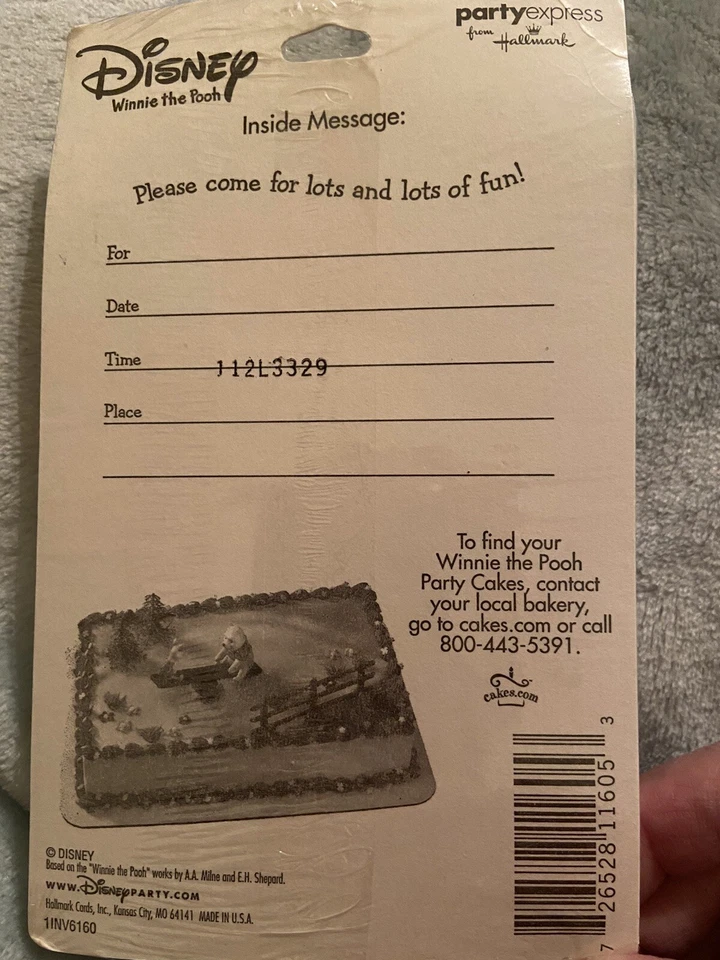 NEW IN PACKAGE WINNIE THE POOH DISNEY 8 INVITATIONS PARTY SUPPLIES - Image 4 of 4