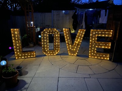 Große ~ 4 Fuß Holz rustikale Liebesbriefe zur Miete Hochzeit Party