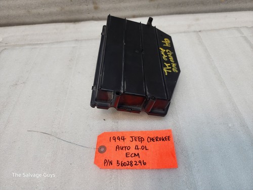 94 JEEP CHEROKEE XJ 4.0 AUTOMATIC ENGINE COMPUTER ECM ECU P56028296 56028296 - Picture 6 of 10