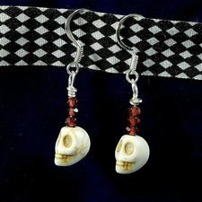 New Skull Dangle Pierced Earrings Fall Halloween Silver Tone Handmade Red Beads