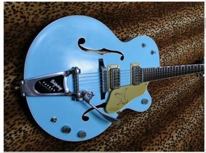 gretsch baritone case