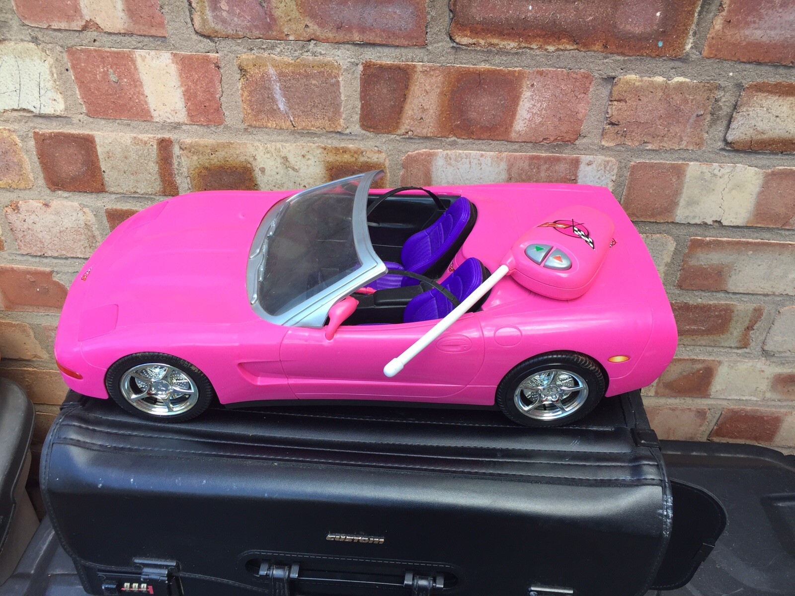 barbie kidpicks remote control corvette & barbie doll