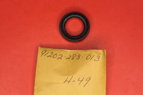 NOS HONDA 1965-74 CB450 Super Sport OIL SEAL (18X28X6) OEM# 91202-283-013