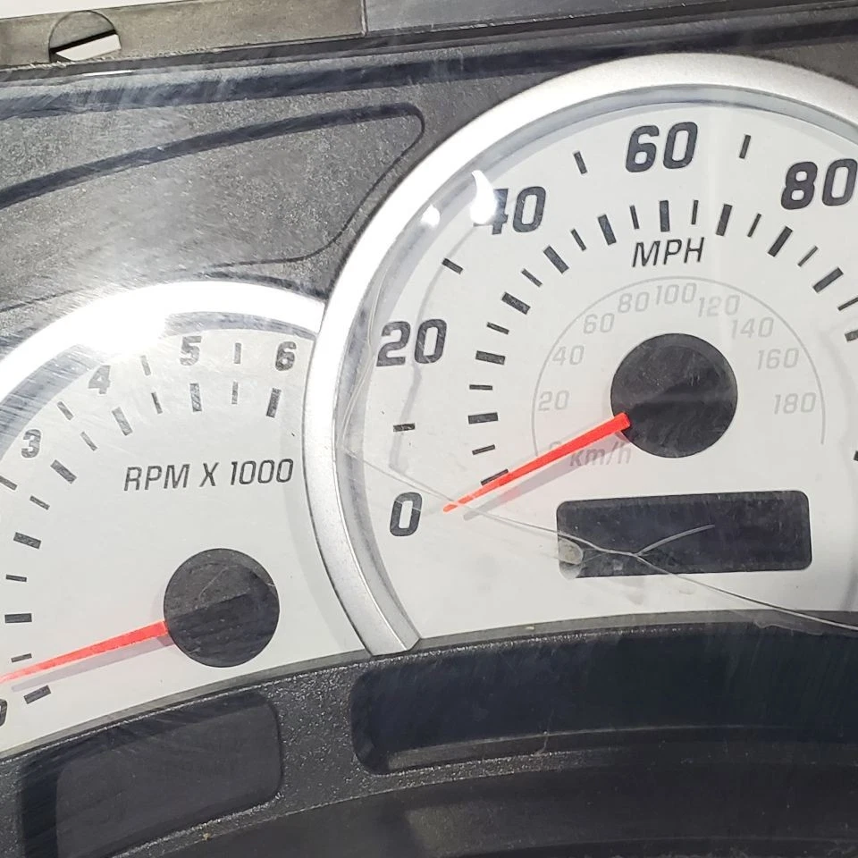 Velocímetro Hummer H2 2004 OEM necesita reconstrucción no funciona Foto 3 de 4