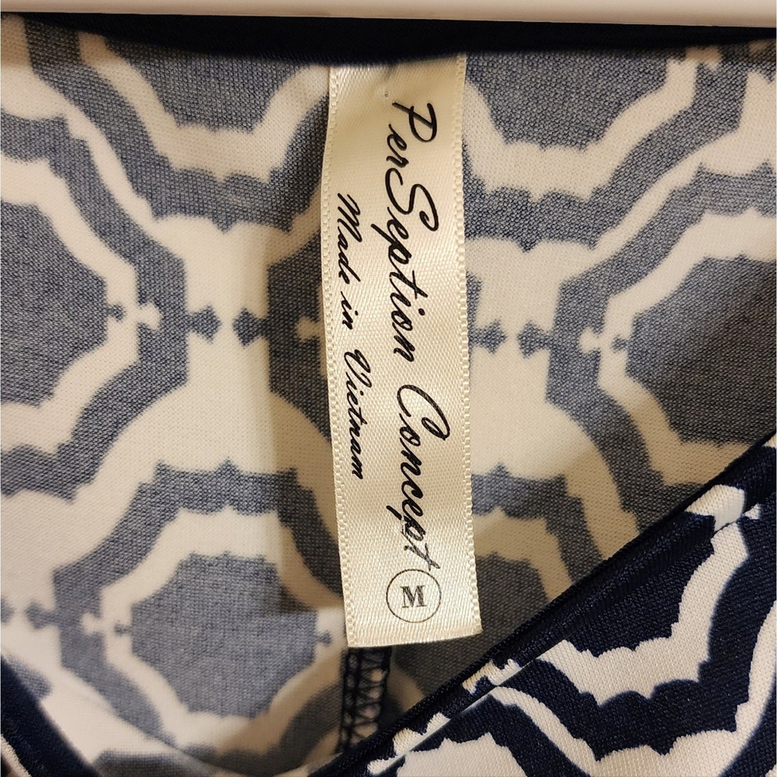 PerSeption Concept Navy And White Pattern cold sh… - image 4