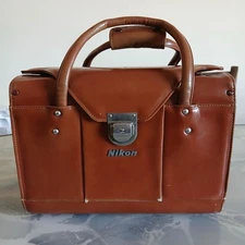 Nikon FB11, Vintage Leather Case