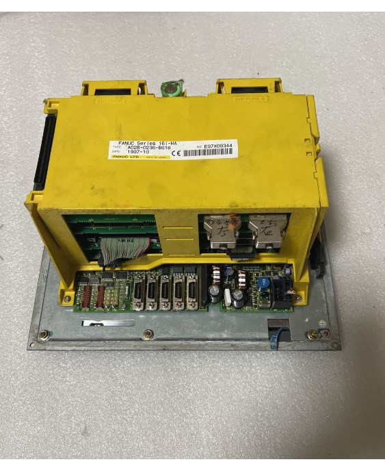 FANUC A02B-0236-B618 SERIES 16i-MA OPERATOR PANEL 