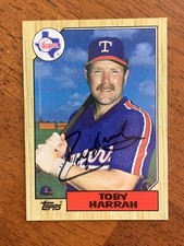 Toby Harrah, Texas Rangers- Autographed 1987 Topps #152 - NrMt
