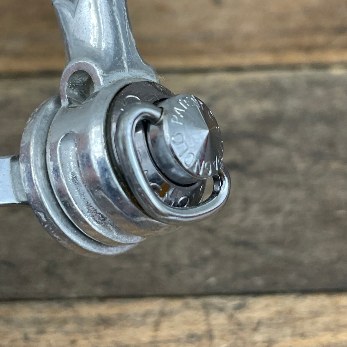 すごく希少！　Campagnoloのシフター　ビンテージ Vintage Campagnolo Shifter 5s NOS 5 Speed Patent Down Tube