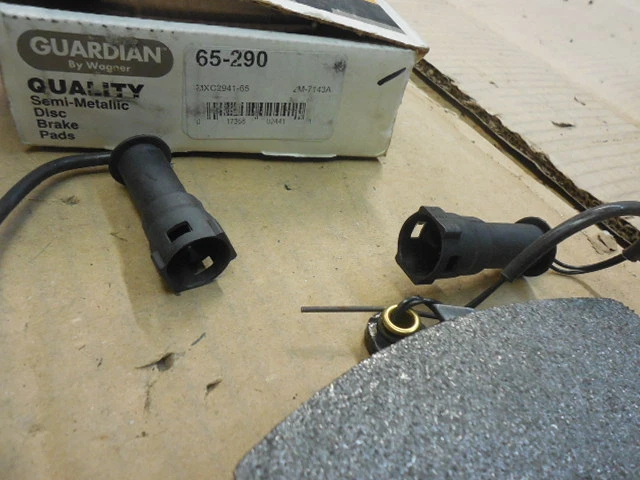 Pastillas de freno de disco semimetálicas delanteras Audi 80/90 Quattro 8/83-85 65-290 BP-101 Foto 4 de 4