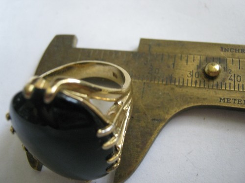 Fancy Gold Prong Set 28mm Oval Black Stone Ring, "Circle K" (Lenox?) Mark Sz 8 - Picture 10 of 11