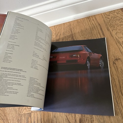 1988 Porsche 924S 944 944S 944 Turbo Sales Brochure Booklet - Picture 5 of 9
