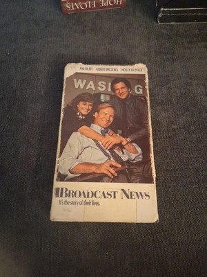 Broadcast News 1988 VHS CBS/Fox William Hurt 80s Romantic Comedy Vintage