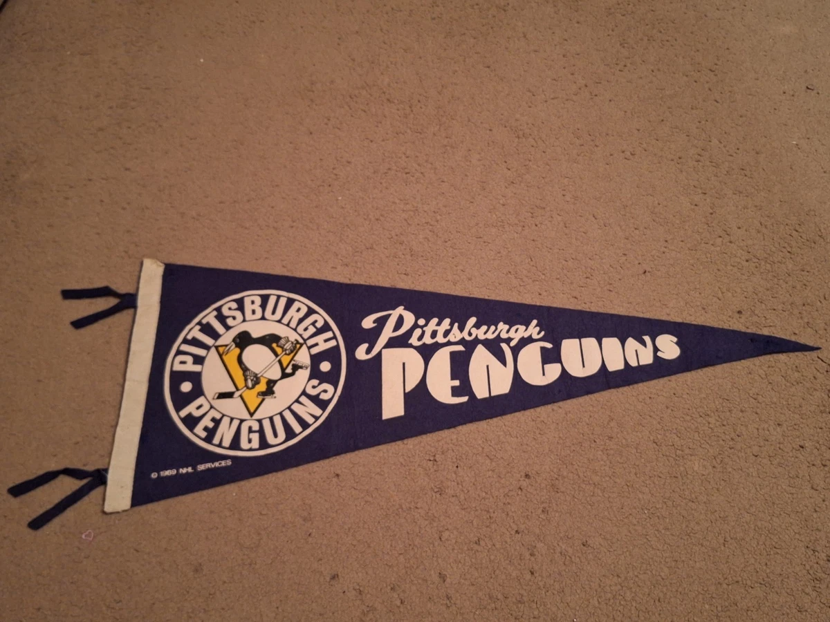 Hockey Pittsburgh Penguins Vintage Sports Pennants and Flags for