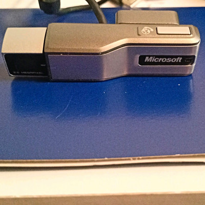 Microsoft LifeCam VX-6000 USB Webcam mit Standfuß silber/grau