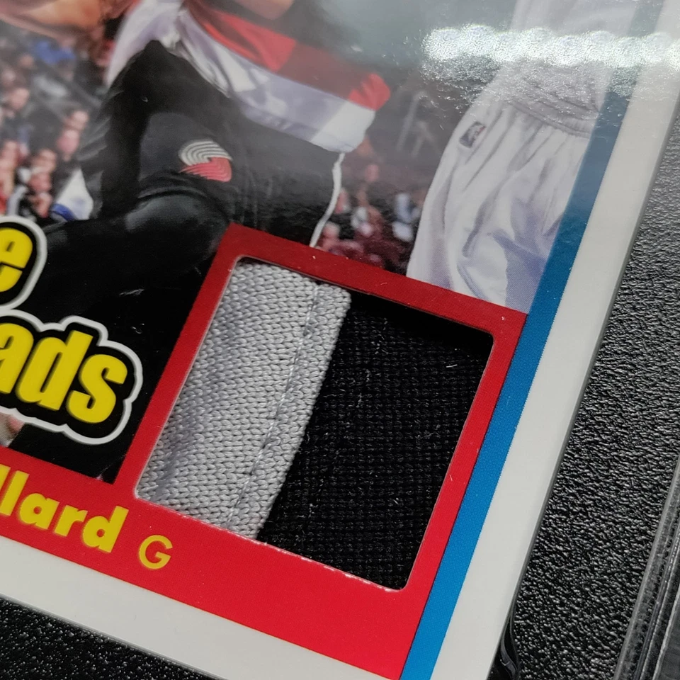 /20 Damian Lillard Patch Game Worn SGC 8 2014-15 Donruss Threads Prime #20 SP - Image 2 of 4
