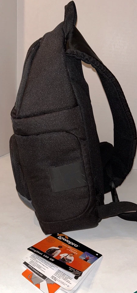 Lowepro 弹弓 100 AW 黑色相机单肩包背包 全新 — 第 4/4 张图片