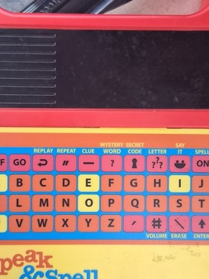 Classic Speak & Spell Kahootz #09624 Electronic Learning Game Tested Works