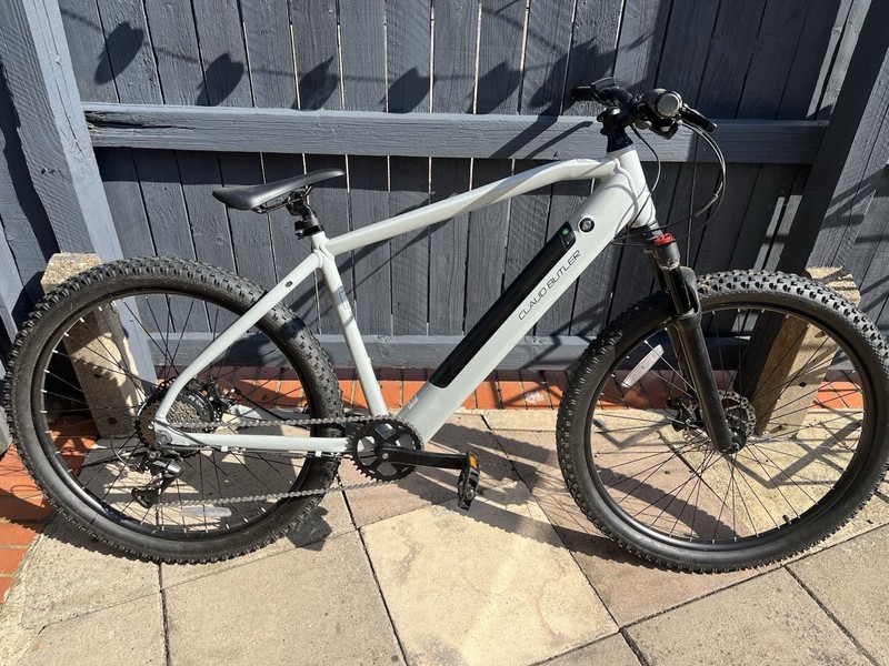 Claud Butler 1.0 27.5 Bike Mountain Bike Excellent Condition