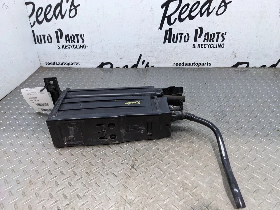 Vasilha de emissão evaporador de vapor de combustível 2011-2015 Kia Optima 314103R500 1174019 - Imagem 4 de 4