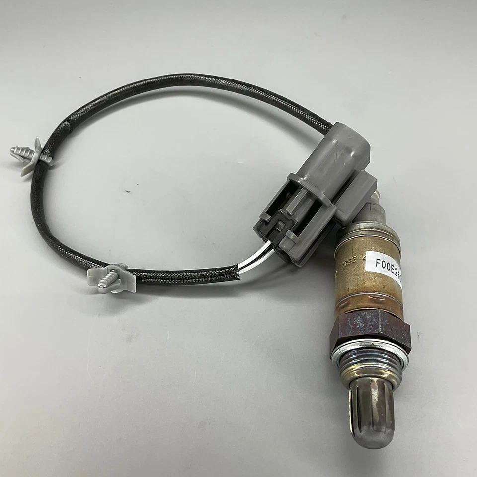For Infiniti I30 Q45 QX4 Nissan Pathfinder OE GENUINE F00E260919 Oxygen Sensor - Image 4 of 4