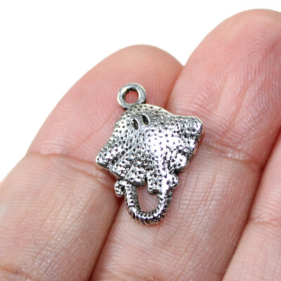 Stingray Charms Antique Silver Tone two sided (10 charms per lot) Sea Life CH634