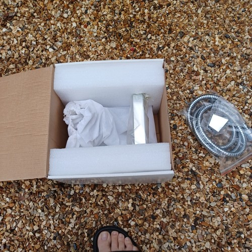 Brand New Victoria Plumb Bath & Shower Mixer Waterfall Tap & Shower Attachments - Picture 3 of 7