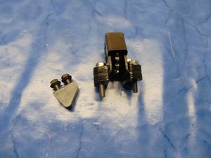 Suzuki GS 400  Steuerkettenspannrolle