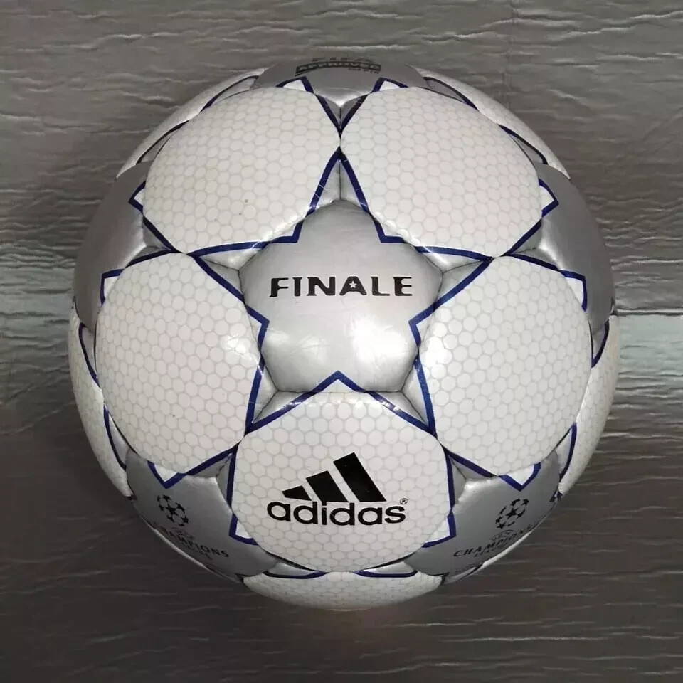 pro Adidas UEFA Champions League 2004-2005 final Match pro Adidas UEFA Champions League 2004-2005 final Match
