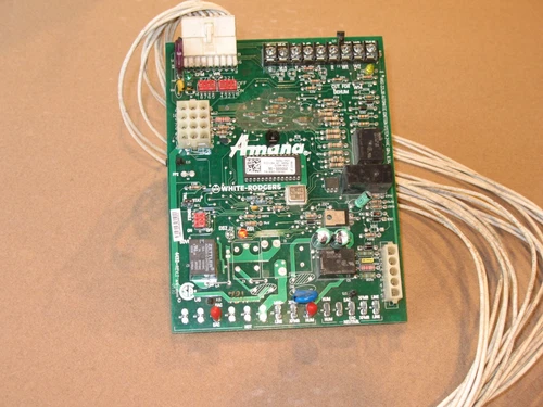 Amana/Goodman White Rodgers 203000-6 (50161-289-01) Control Board