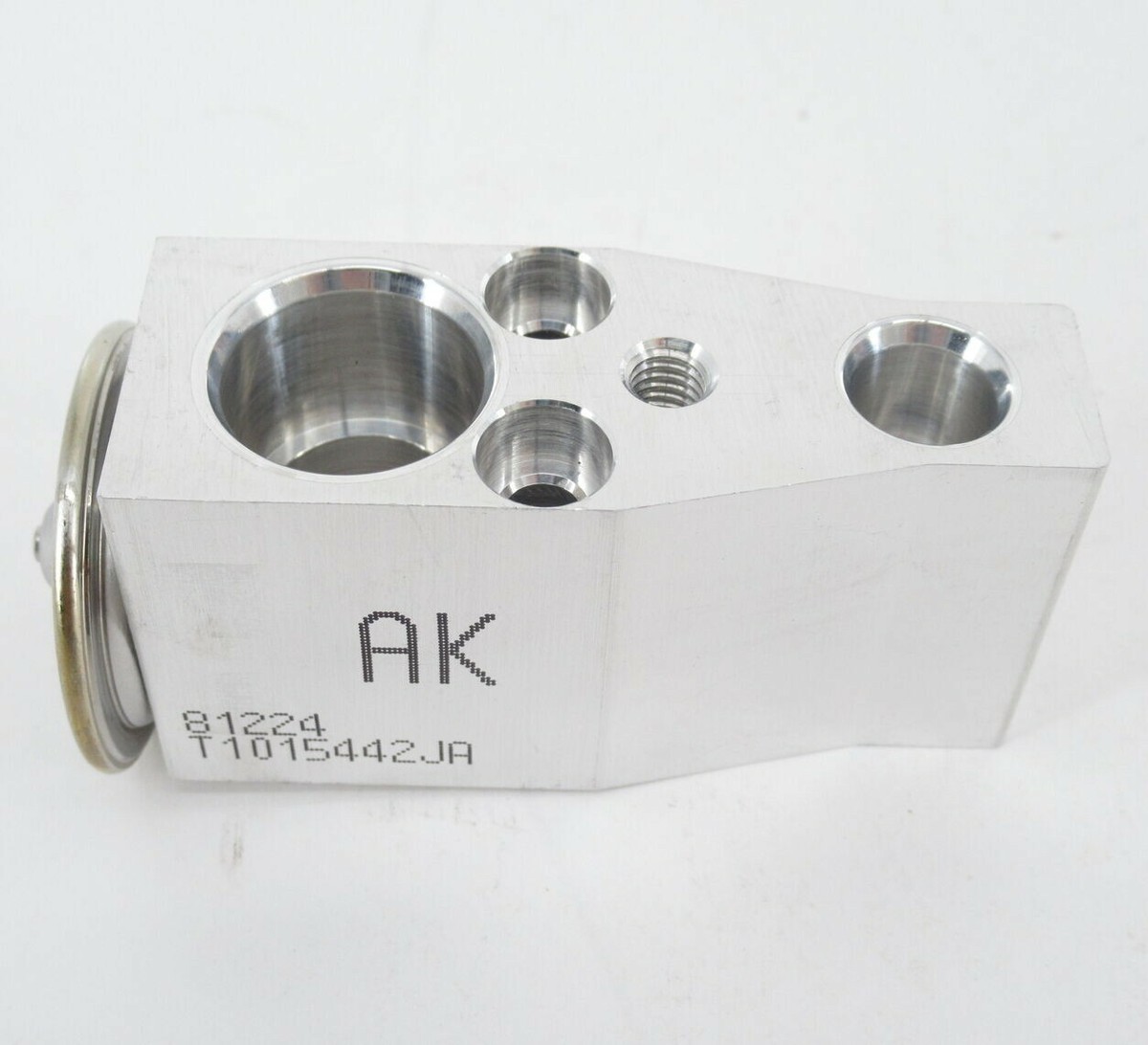 Genuine OEM Nissan 92200-1FA1A A/C Expansion Valve 2011-19 Leaf