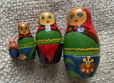 Nesting Dolls Miniature 4 Piece Set Soviet USSR Vintage Hand Painted