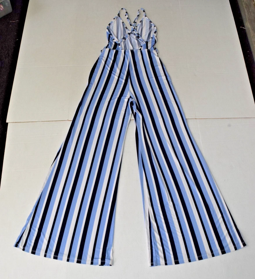 Mono Charlotte Russe Talla S Azul Rayas Tirantes Cinturón Pierna Ancha Elástico Foto 2 de 4