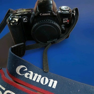 Canon EOS Rebel XS 35mm film camera Body Only Need Lens VG 