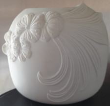 Vintage Kaiser Germany #738 White Bisque 10.5cm x 11.5cm x 5.5cm Vase. UK ONLY.